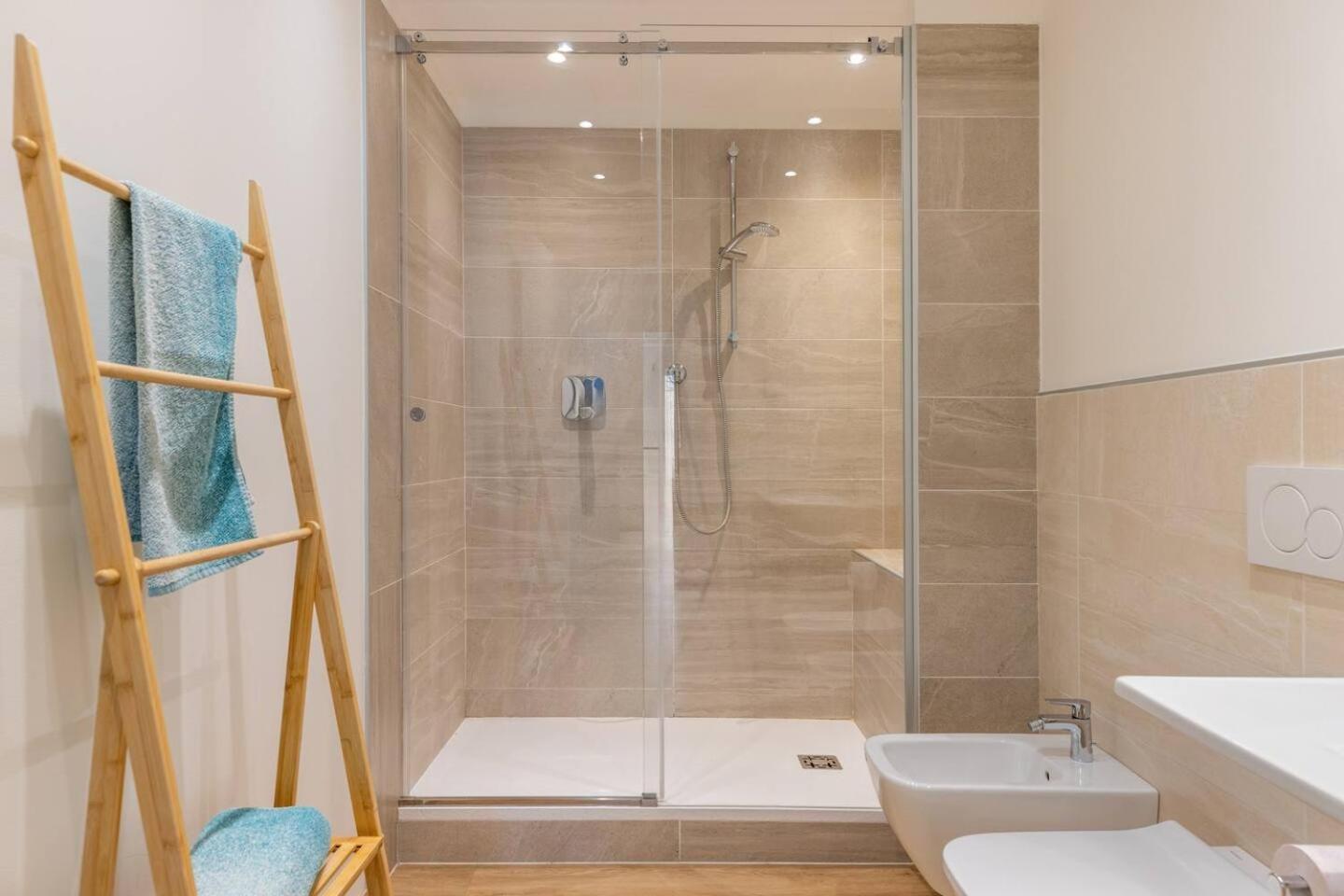 Valeria Apartment Bardolino Luaran gambar
