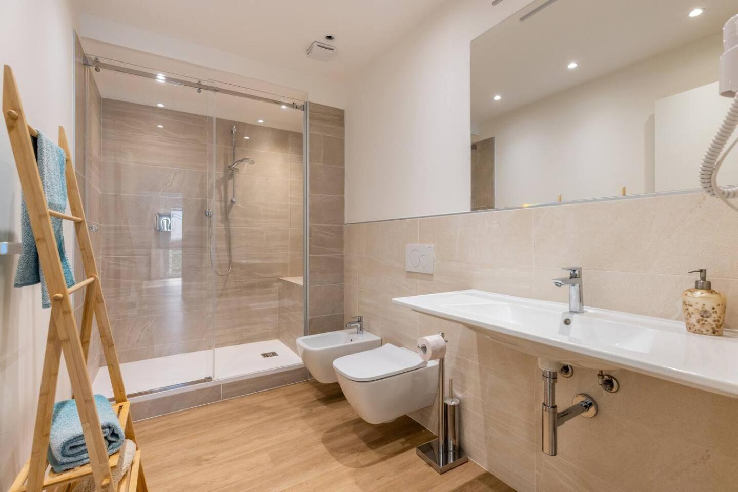Valeria Apartment Bardolino Luaran gambar